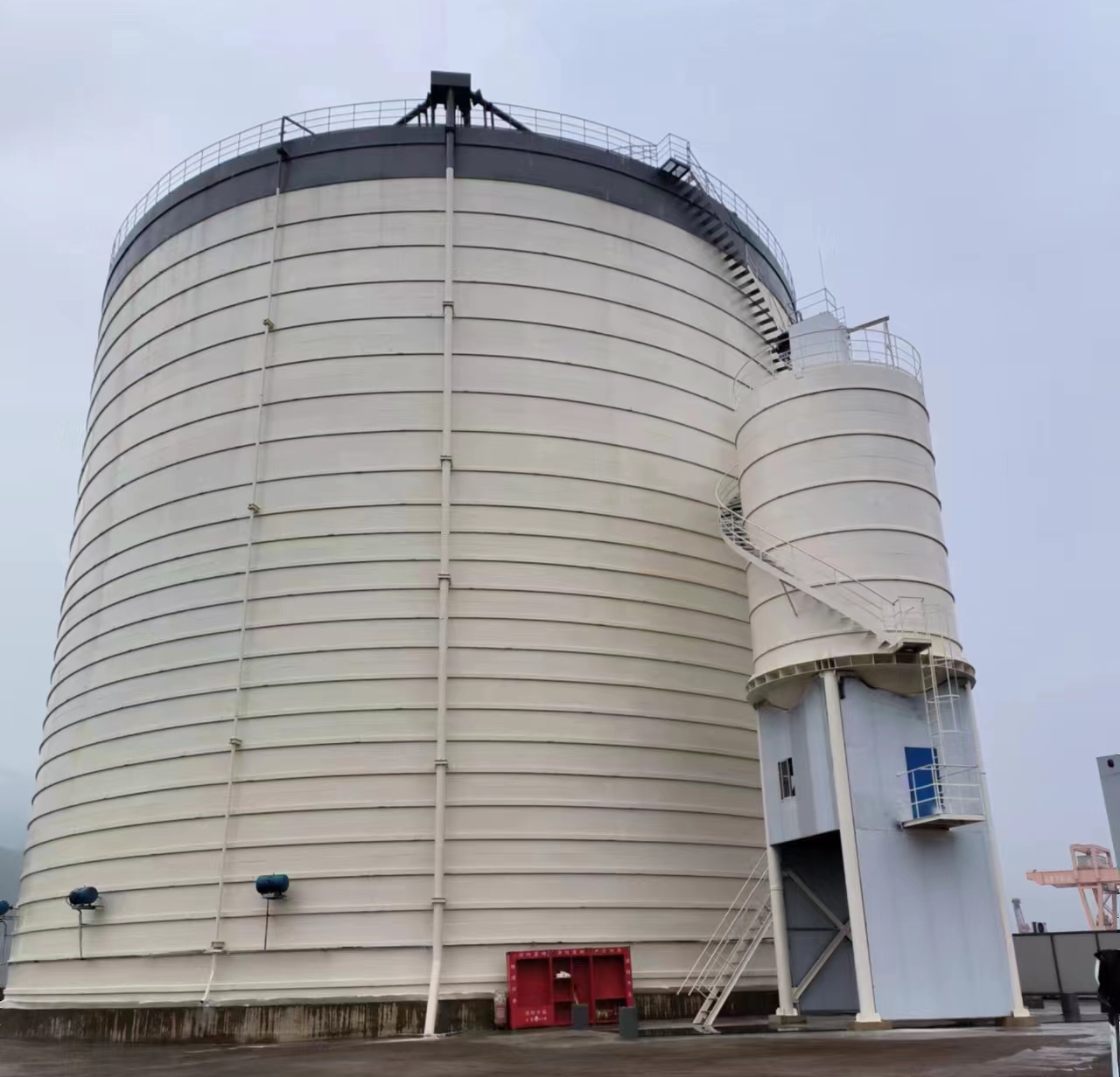 隆安10万吨水泥钢板库